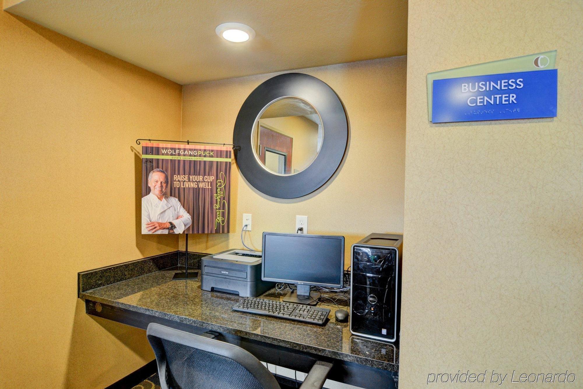 Cobblestone Hotel & Suites - Punxsutawney Esterno foto