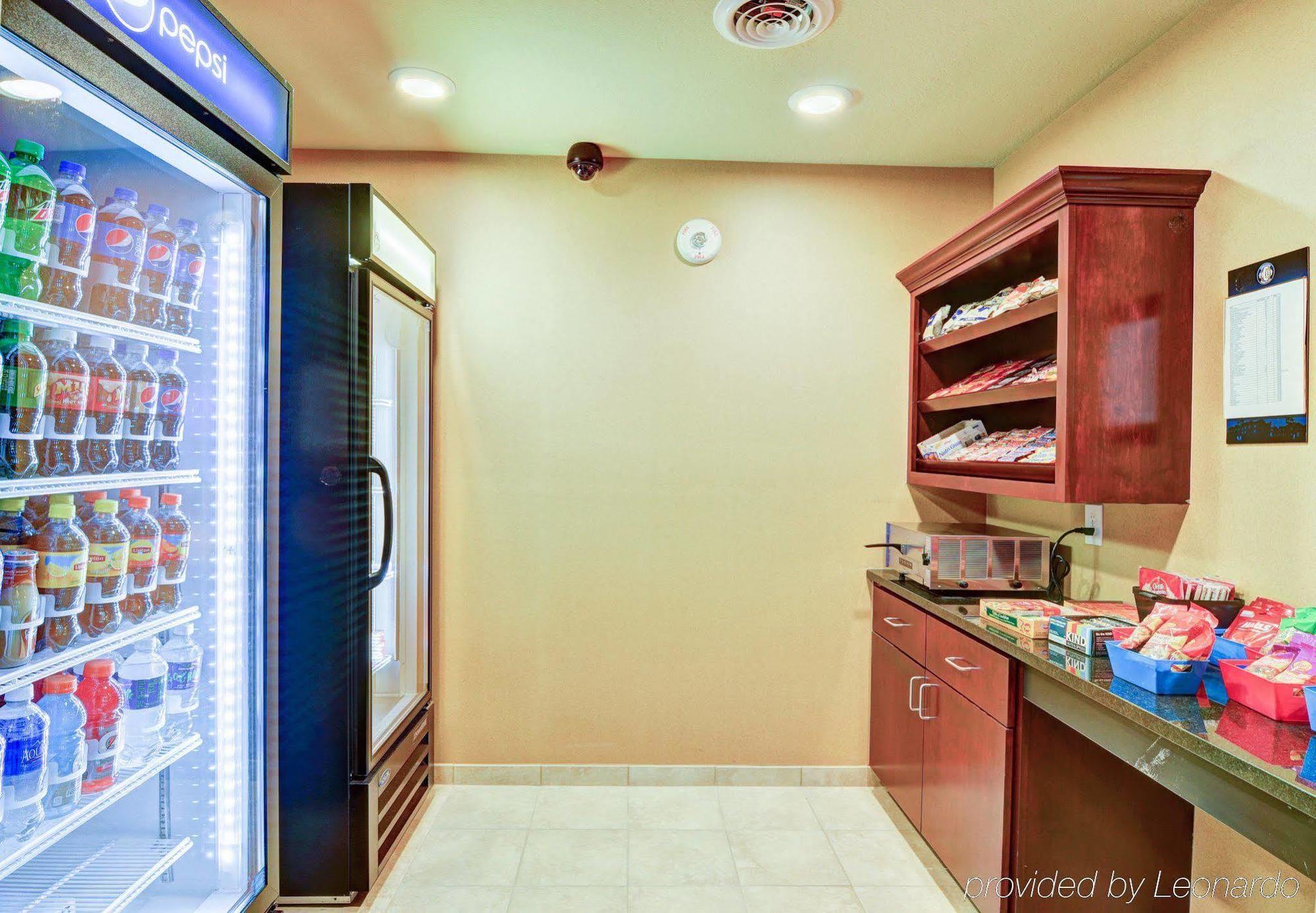 Cobblestone Hotel & Suites - Punxsutawney Esterno foto